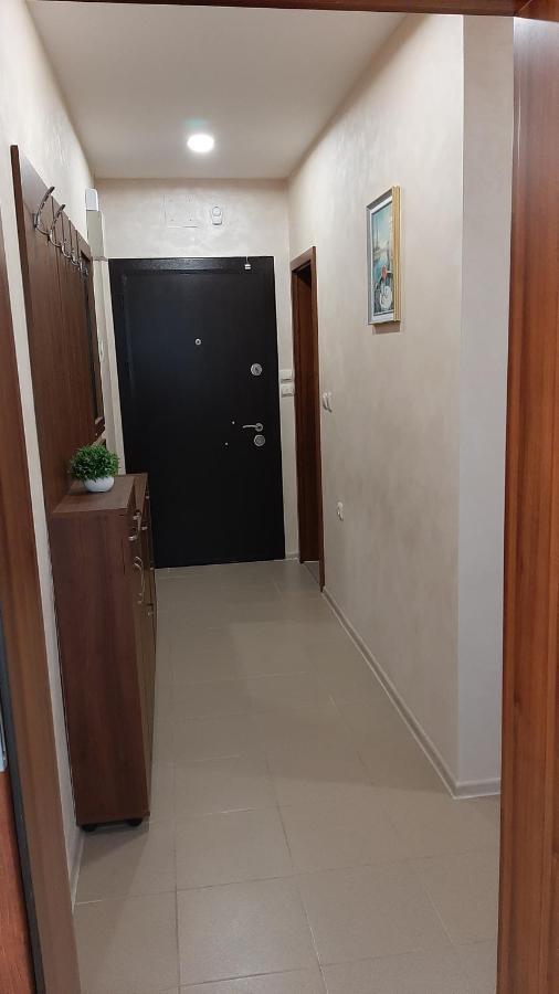 Апартамент Миг Haskovo Exterior foto